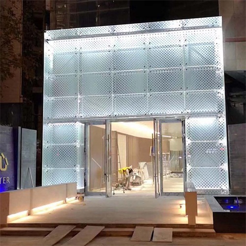 夾絲玻璃應用